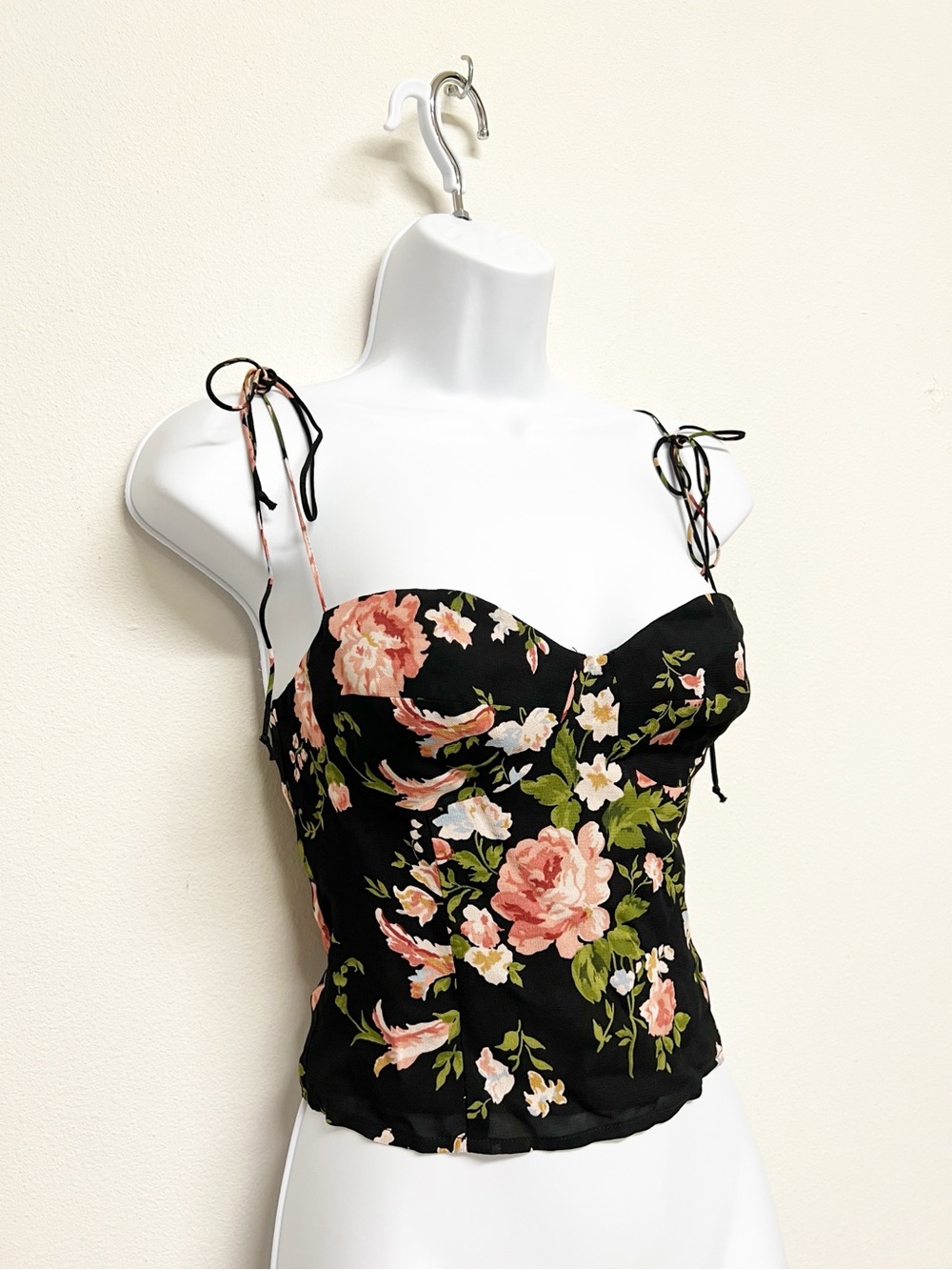 Reformation Womens Black Floral Print Sweetheart Neckline Fitted Liza Top Size 0 - Picture 2 of 12